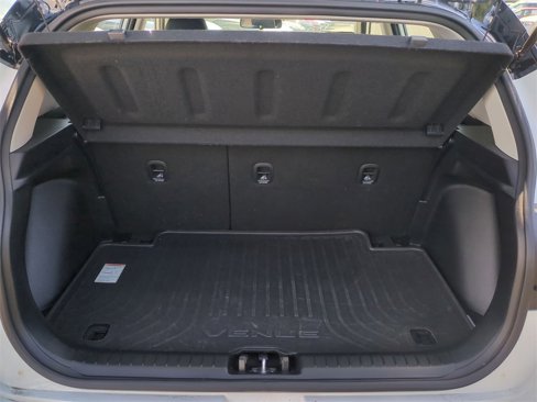 Certified 2024 Hyundai Venue Limited image 24