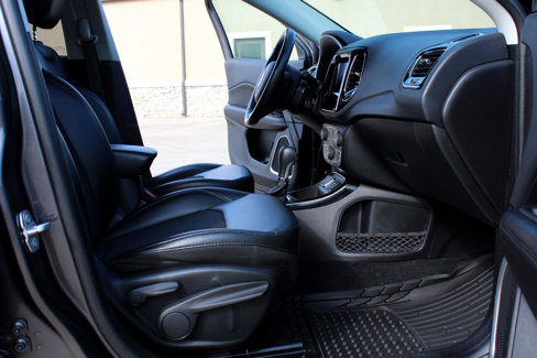 Used 2018 Jeep Compass Latitude w/ Popular Equipment Group image 83