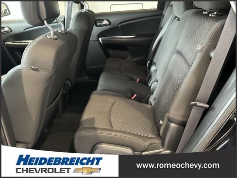 Used 2018 Dodge Journey SE image 12