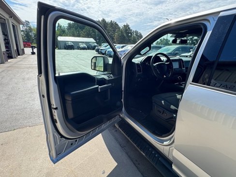 Used 2019 Ford F150 XLT image 9