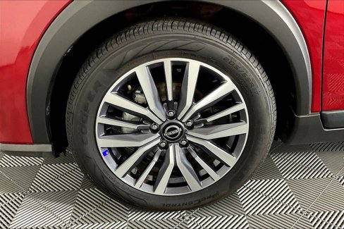 Used 2024 Nissan Kicks SV image 11