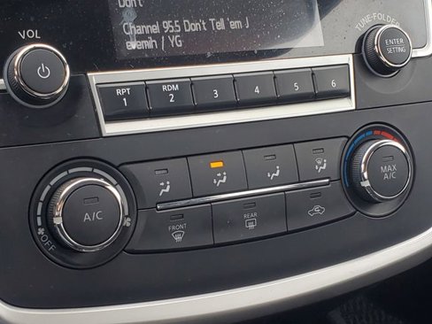 Used 2017 Nissan Altima 2.5 SR image 23