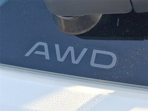 Certified 2025 Honda HR-V LX image 31