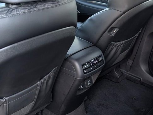 Used 2021 Hyundai Palisade Calligraphy image 32