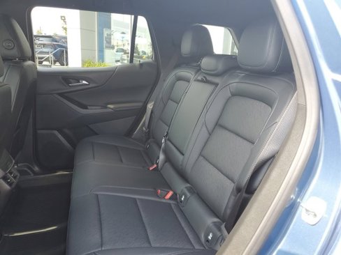 Used 2026 Chevrolet Equinox LT w/ Convenience Package II image 13