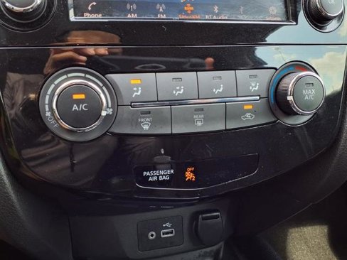 Certified 2022 Nissan Rogue Sport S image 6