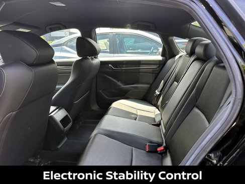 Used 2019 Honda Accord Sport image 12