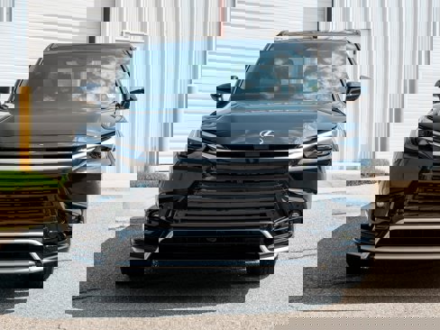Used 2025 Lexus TX 500h AWD image 11