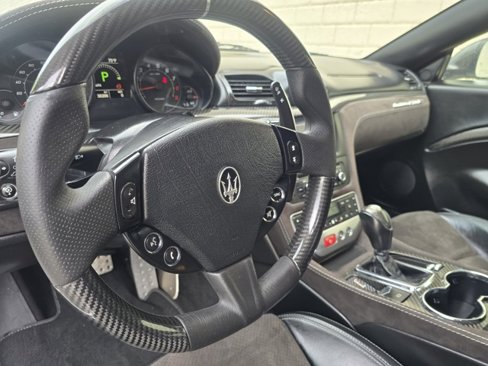 Used 2013 Maserati GranTurismo Sport image 26