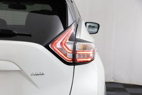 Used 2018 Nissan Murano S image 28