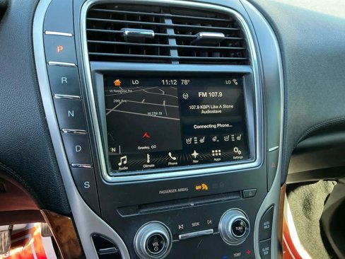 Used 2017 Lincoln MKX Reserve w/ Lincoln MKX Climate Package image 28