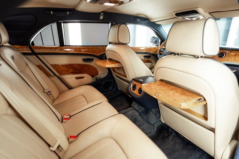 Used 2011 Bentley Mulsanne image 25
