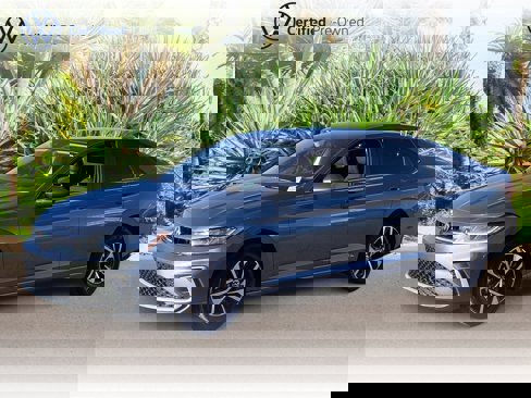 Certified 2025 Volkswagen Jetta S image 1