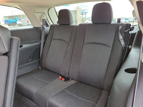 Used 2017 Dodge Journey SE w/ Flexible Seating Group image 9