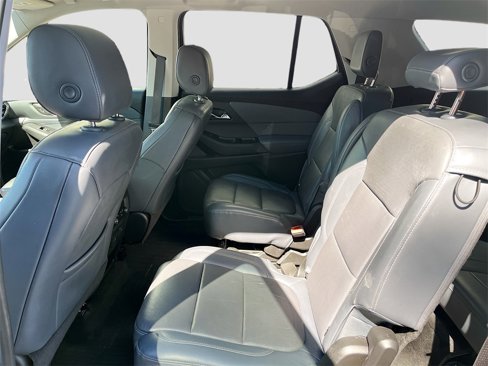 Used 2018 Chevrolet Traverse Premier image 25