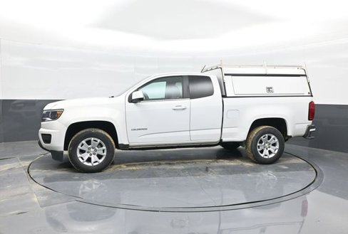 Used 2020 Chevrolet Colorado LT w/ Safety Package image 5