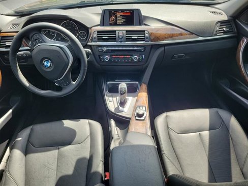 Used 2015 BMW 328i xDrive Wagon image 17