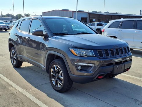 Used 2018 Jeep Compass Trailhawk w/ Leather Interior Group image 1