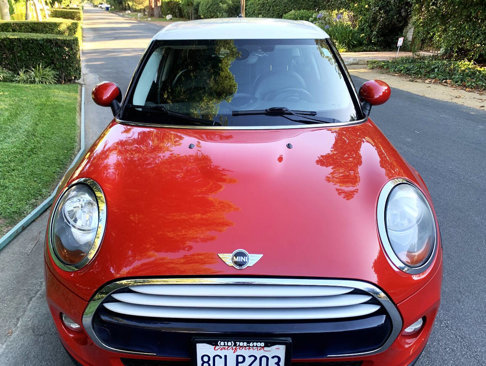 Used 2015 MINI Cooper 4-Door Hardtop image 12