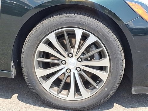Used 2017 Buick LaCrosse Essence w/ Sun and Shade Package image 8