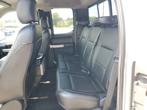 Used 2016 Ford F150 Lariat w/ Equipment Group 502A Luxury image 30
