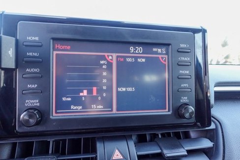 Used 2019 Toyota RAV4 LE image 19