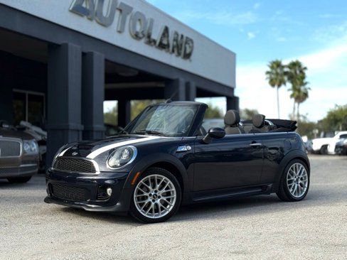 Used 2013 MINI Cooper S image 1