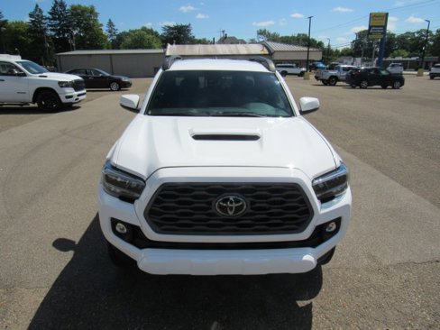 Used 2023 Toyota Tacoma 4x4 Double Cab image 9