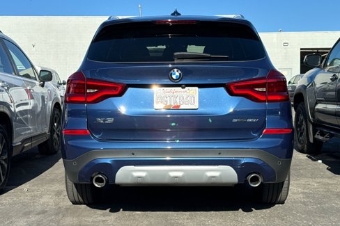Used 2019 BMW X3 sDrive30i w/ Premium Package image 4