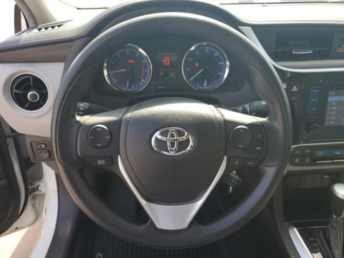 Used 2019 Toyota Corolla LE image 26