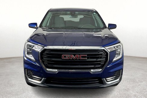 Used 2022 GMC Terrain SLE image 5