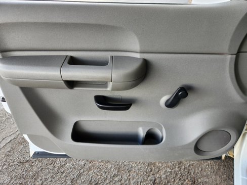 Used 2009 Chevrolet Silverado 1500 W/T image 10