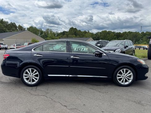 Used 2010 Lexus ES 350 image 2