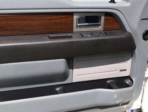 Used 2013 Ford F150 Lariat w/ Luxury Equipment Group image 18