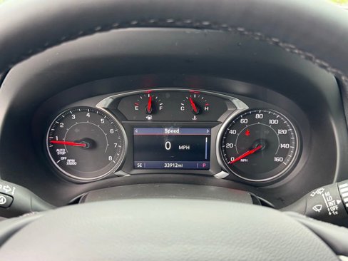 Used 2024 GMC Terrain SLT image 28