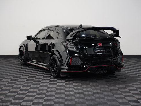 Used 2019 Honda Civic Type R image 8