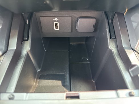 Used 2019 Ford Explorer Limited w/ Class III Trailer Tow Package image 44
