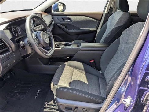Used 2023 Nissan Rogue SV image 15
