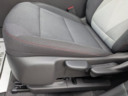 New 2026 Chevrolet Trax LT image 8
