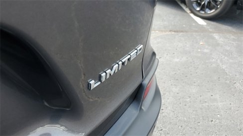 Certified 2020 Jeep Cherokee Limited image 35