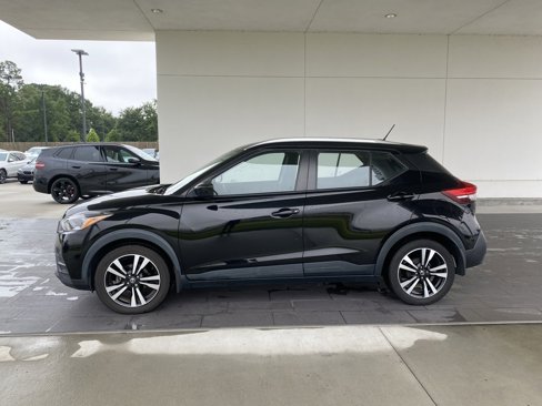 Used 2020 Nissan Kicks SV image 8