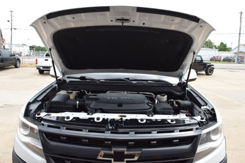 Used 2019 Chevrolet Colorado ZR2 image 34