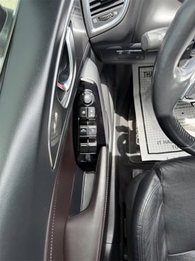 Used 2018 MAZDA MAZDA3 Grand Touring w/ Premium Equipment Package image 17