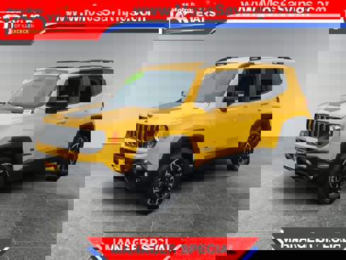 Used 2023 Jeep Renegade Latitude image 1