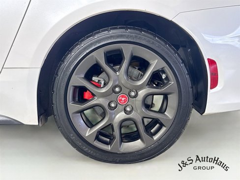 Used 2018 FIAT 124 Spider Abarth image 39