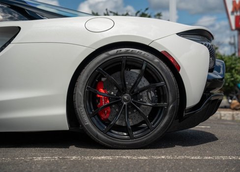 New 2025 McLaren Artura Spider image 47