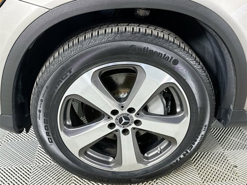 Certified 2022 Mercedes-Benz GLC 300 image 30
