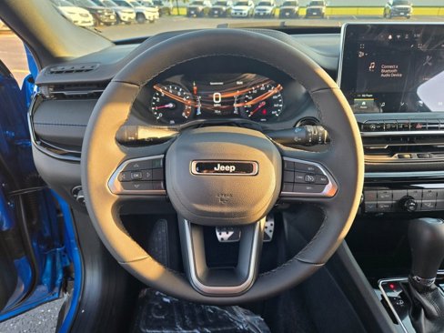 New 2025 Jeep Compass Latitude w/ Altitude Special Edition image 28
