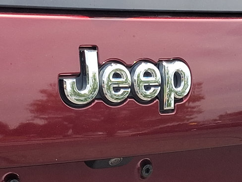 Certified 2019 Jeep Cherokee Limited image 29
