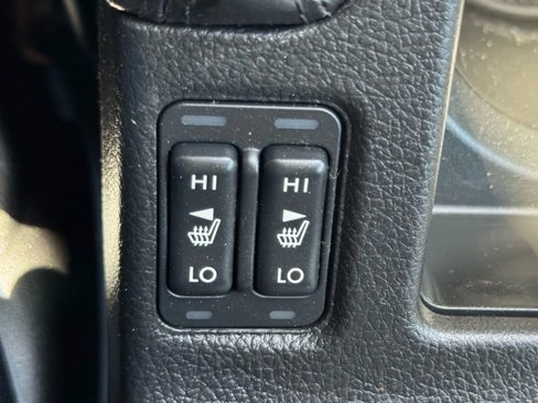 Used 2013 Subaru Impreza 2.0i Sport Premium image 28